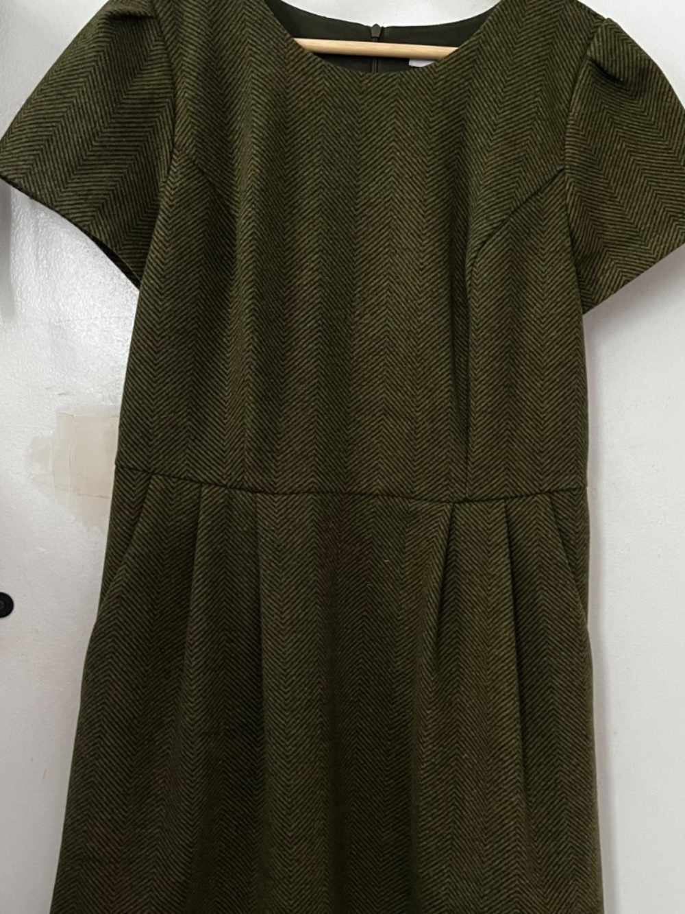 Olive Green Herringbone Short Sleeve Dress - Picture 3 of 6